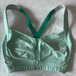 Lululemon Athletica Ta Ta Tamer - 32DD